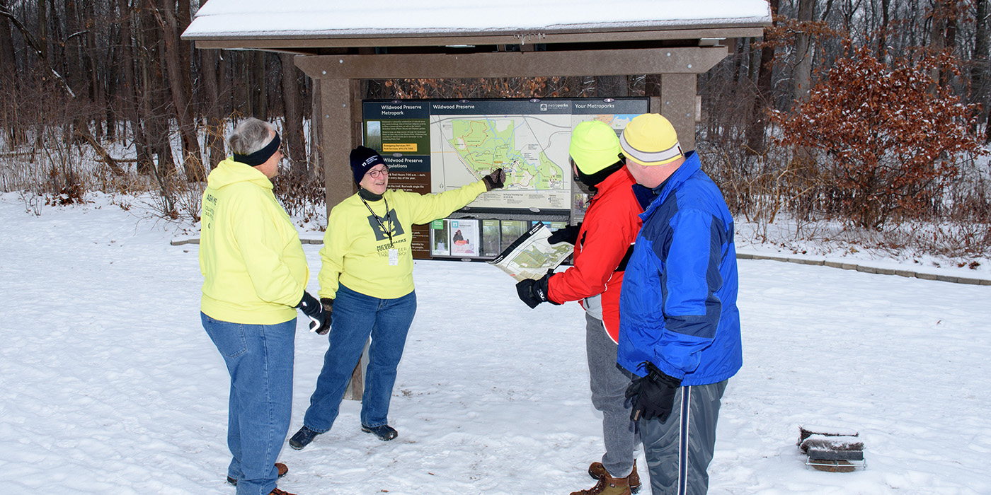 048 volunteer trail patrol wildwood winter 2018 1400x700.jpg